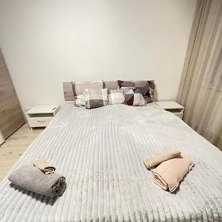 Apartman в центре братиславы с личной парковкой *